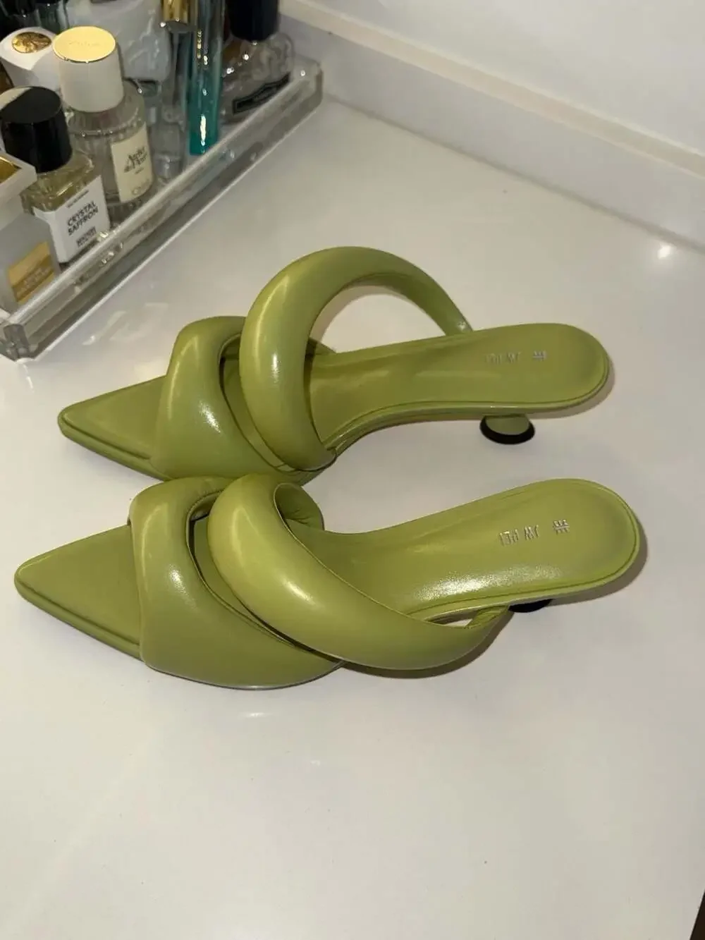 JW Pei Sara Mule Heeled Sandals Size 7.5us 38eu Green Leather